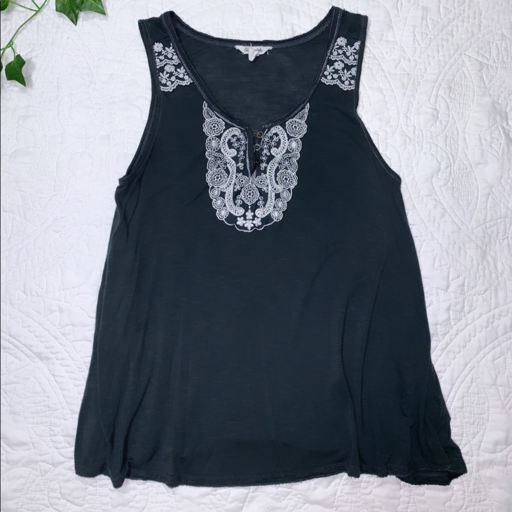 Aeropostale loose fit tank top!